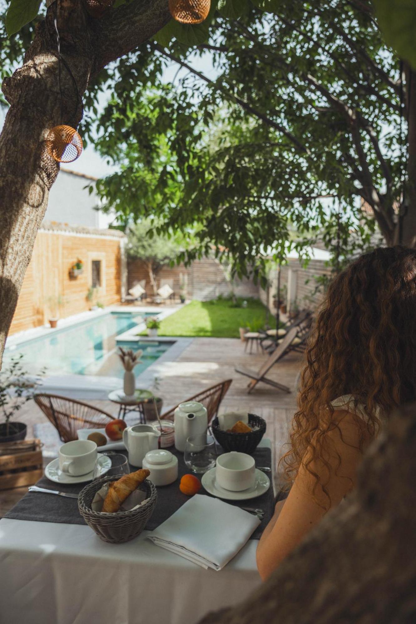 La Domitia - Maison D'Hotes, Massages & Bien-Etre Montbazin Εξωτερικό φωτογραφία