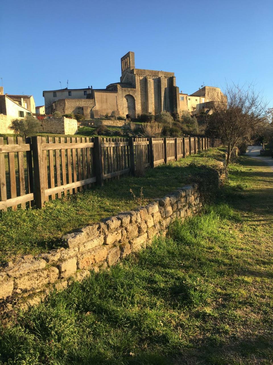 La Domitia - Maison D'Hotes, Massages & Bien-Etre Montbazin Εξωτερικό φωτογραφία